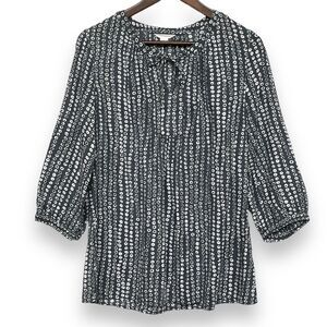 Caslon Blouse Women Size M Gray Print‎ 3/4 Sleeve Modal Tie V-Notched Neckline